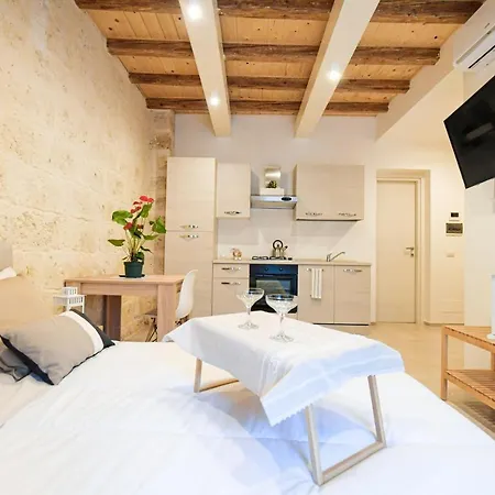 Апартаменты Bari City Center- Timesrl Apartments Бари